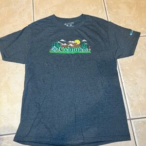 Columbia Men's Dark Gray Outdoor Mountain Landscape Graphic Tee